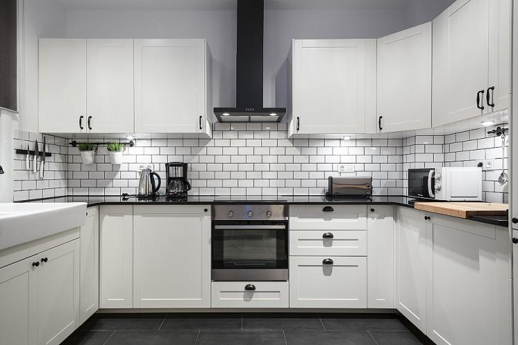 Barcelona Apartment Modern-kitchen