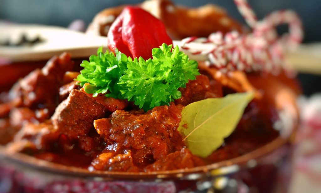 goulash Plaza de Espana